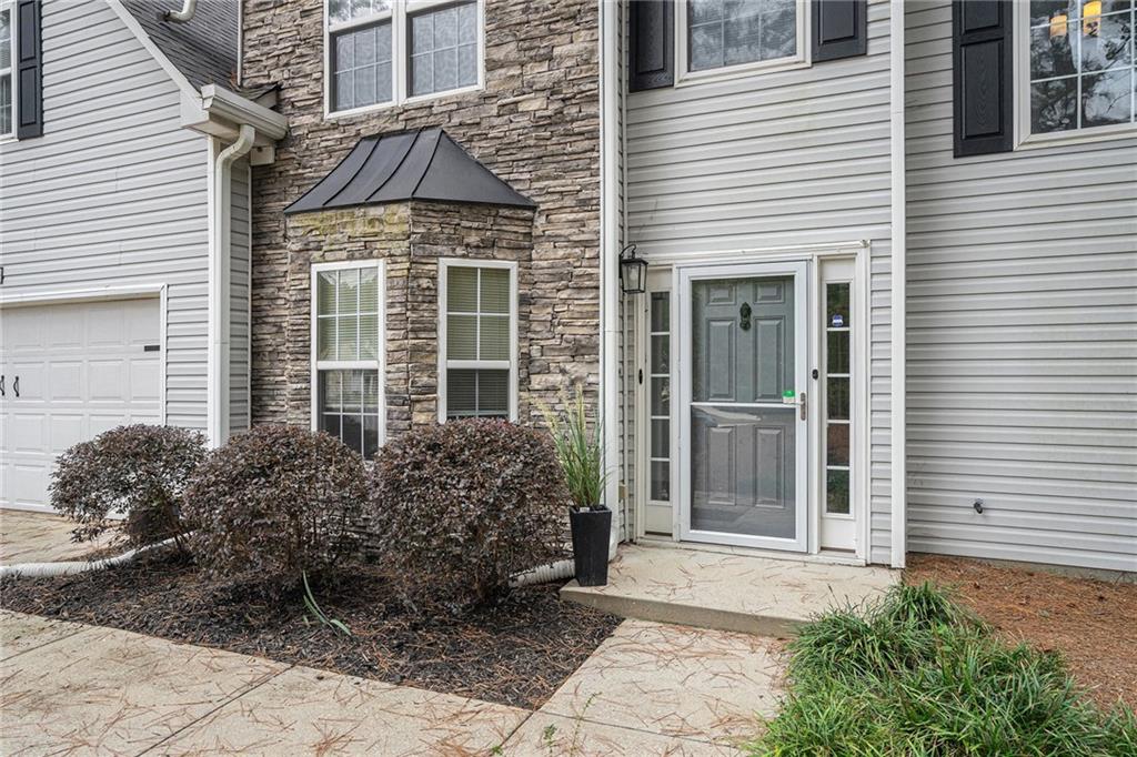 5220 Victoria Park Drive