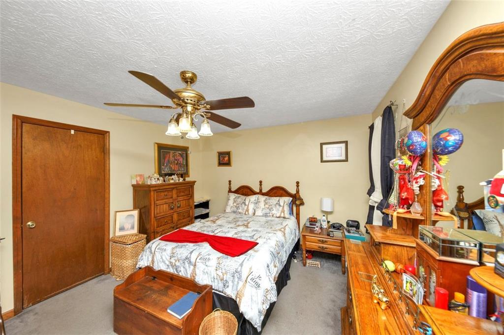 3560 Riverchase Drive, Decatur, Georgia image 23