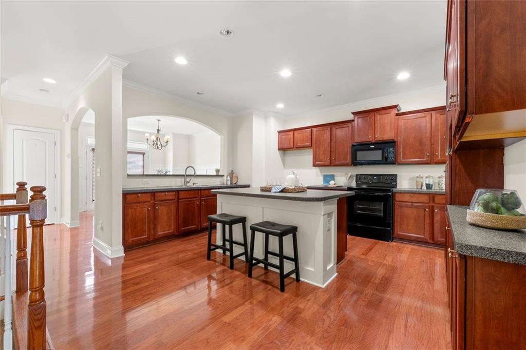 282 Autry Mill Lane, Suwanee, Georgia image 4
