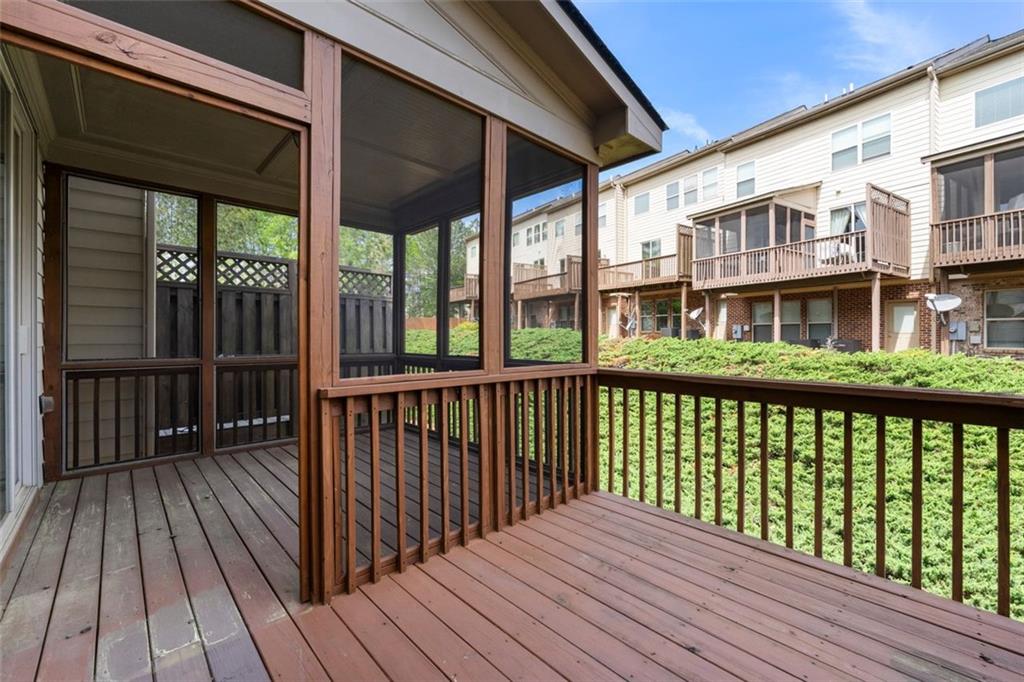 282 Autry Mill Lane, Suwanee, Georgia image 14