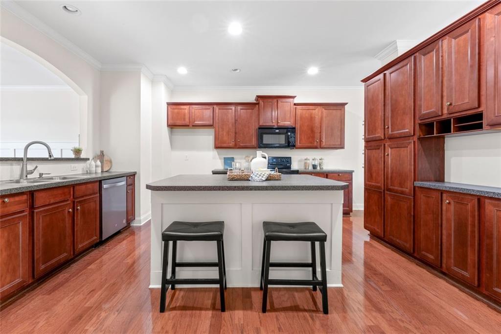 282 Autry Mill Lane, Suwanee, Georgia image 3