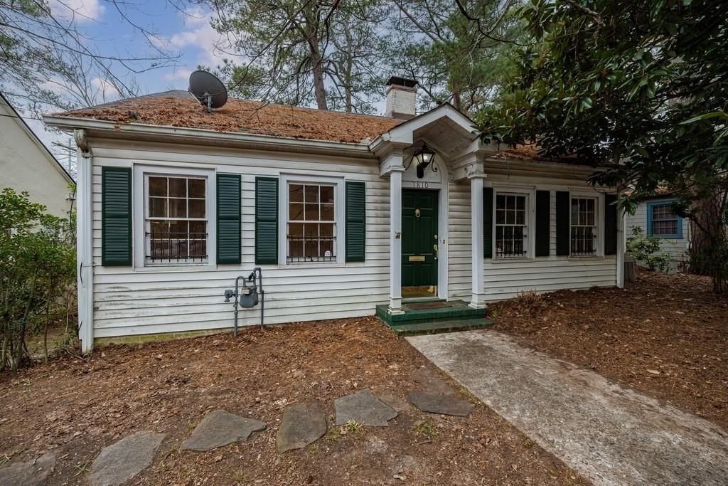 Photo of 1810 Monroe Drive NE, Atlanta, GA 30324 (MLS # 7703417)