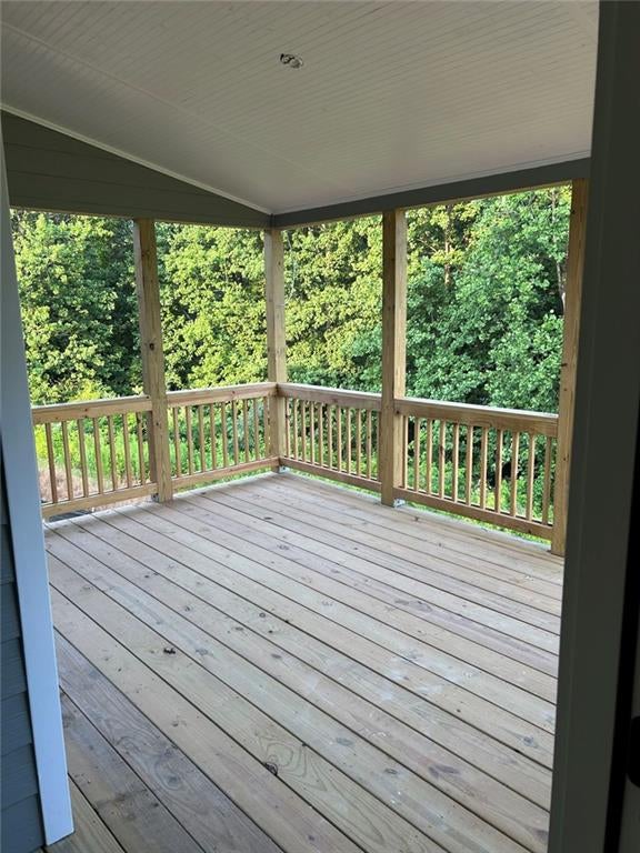 3 Barnwood Pointe