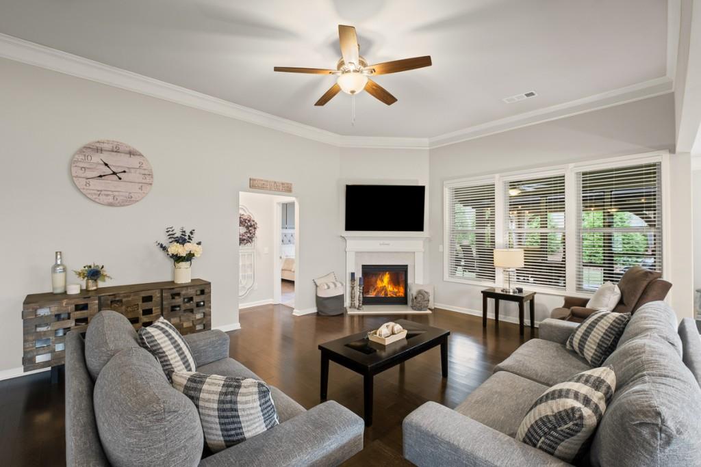 5775 Stellata Circle, Cumming, Georgia image 11