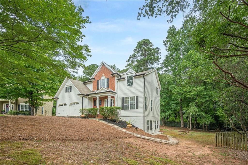 4223 Glenlake Parkway NW