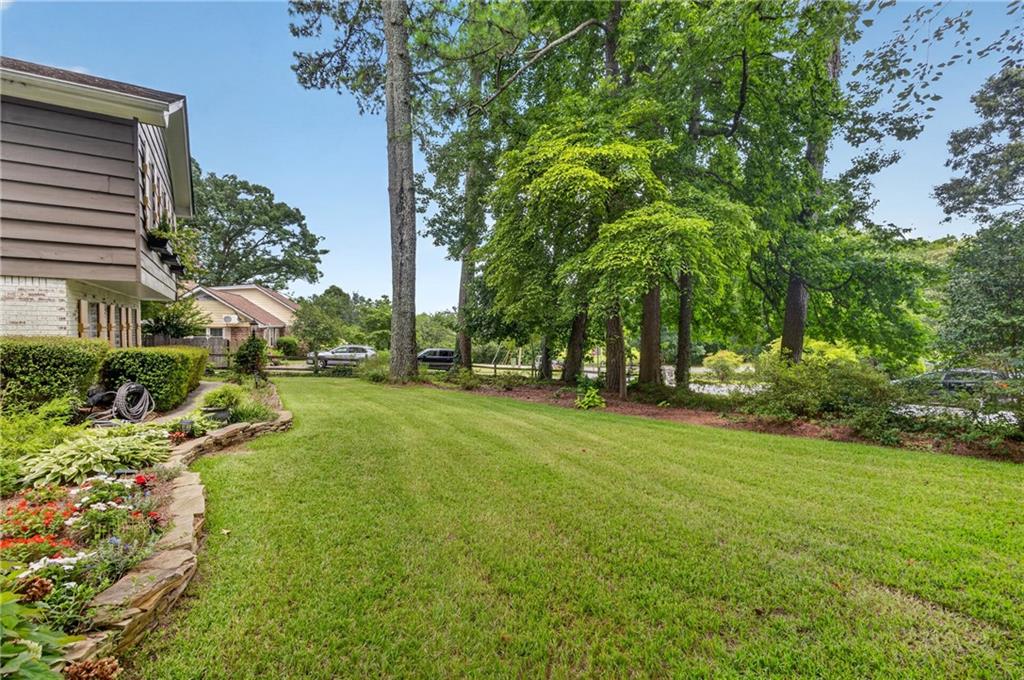 1701 Driftwood Place