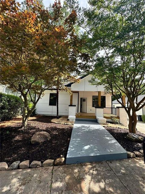 1766 W Lyle Avenue W College Park GA 30337
