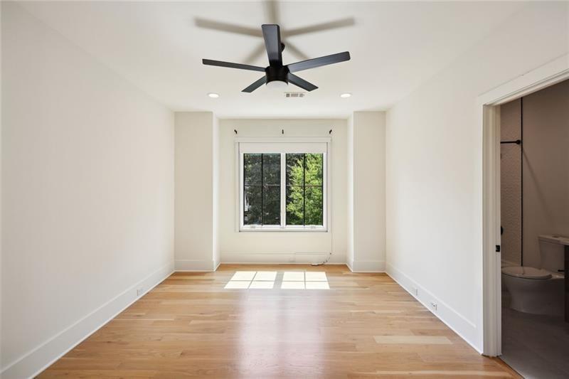 159 E Wesley Road, Atlanta, Georgia image 29