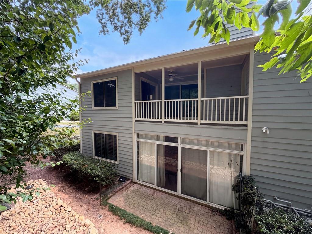 18 Springhedge Court SE