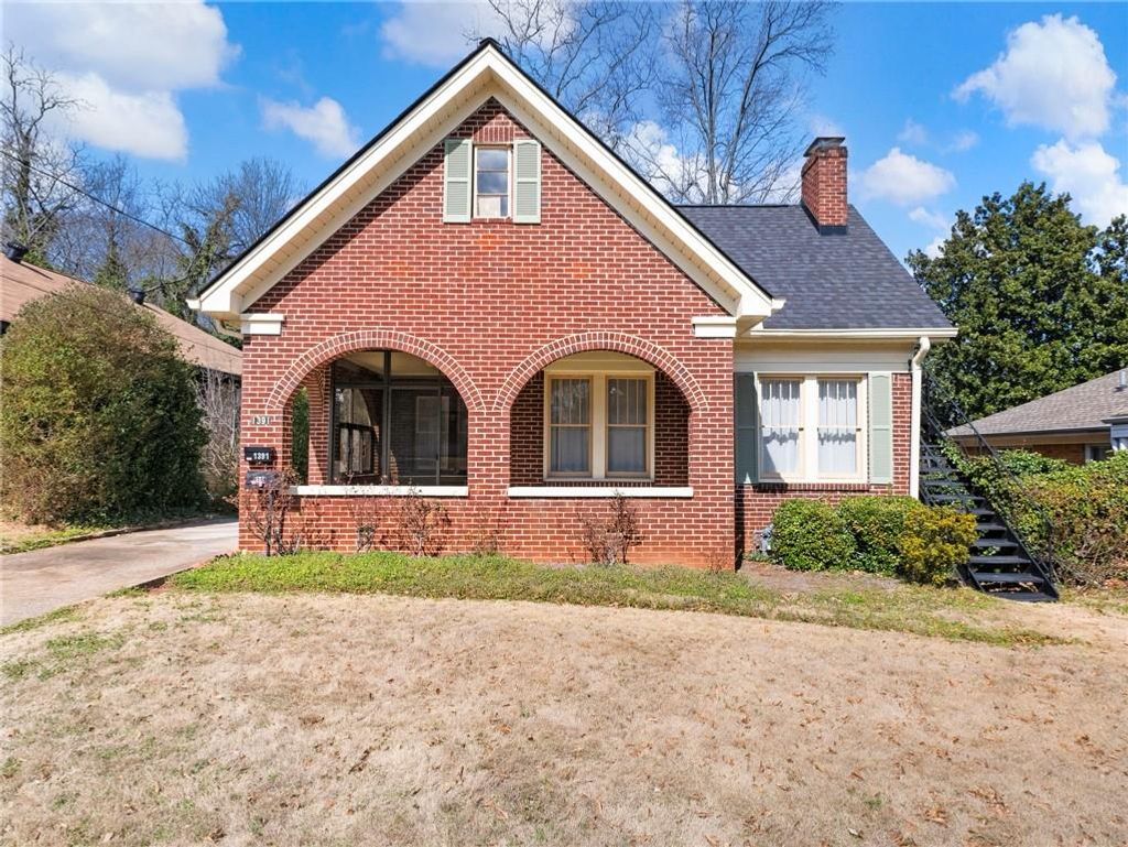 Photo of 1391 Jefferson Avenue, Atlanta, GA 30344 (MLS # 7717976)
