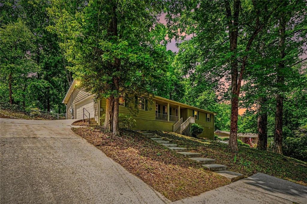 3642 Rainbow Circle SW