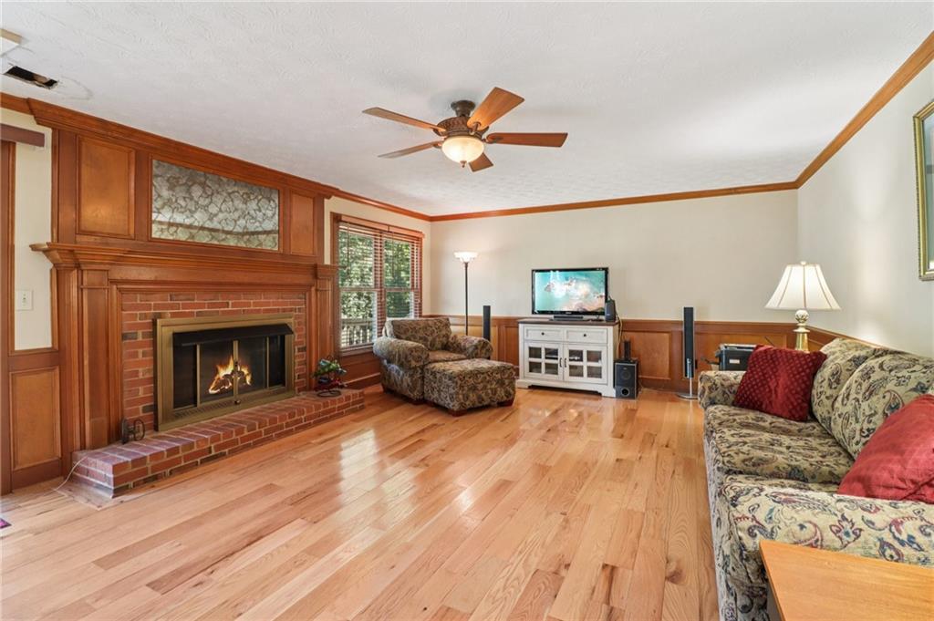 1545 Summer Hollow Trail