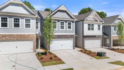 Homes For Sale - 512 Hayes Lane<br/> Canton, GA 30115