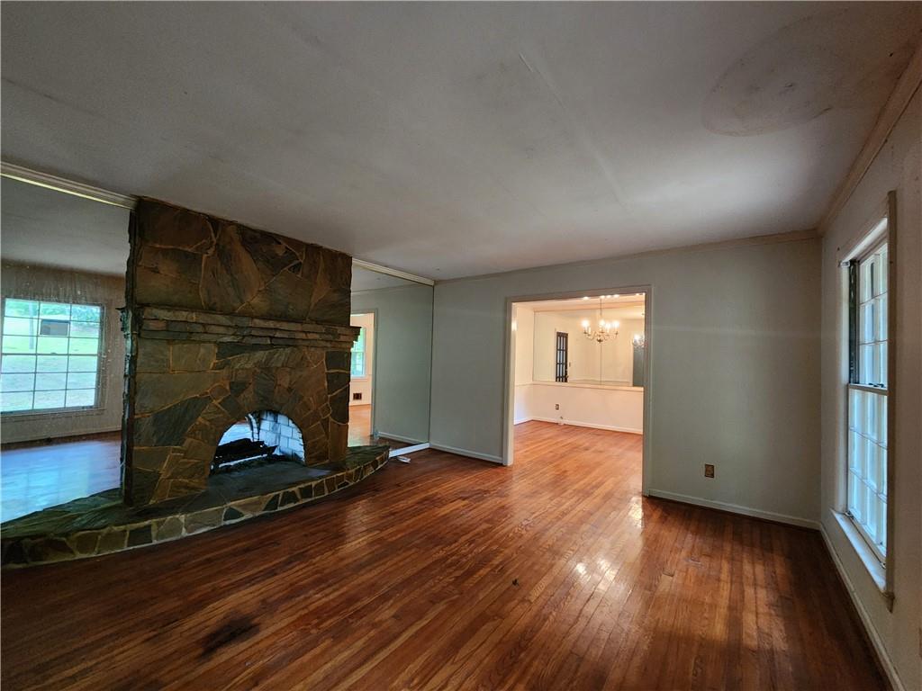 1435 Loch Lomond Trail, Atlanta, Georgia image 4