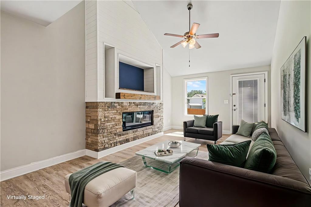 255 Dove Place