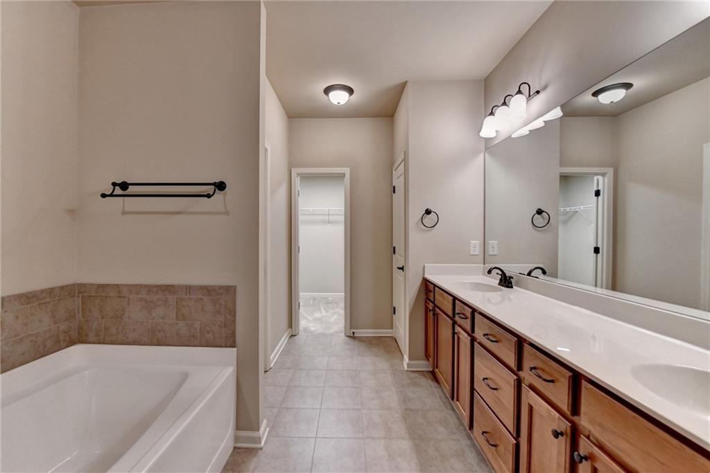 5842 Norfolk Chase Road, Peachtree Corners, Georgia image 39