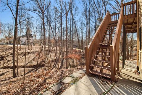 A home in Flowery Branch