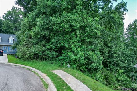 Vacant Land For Sale - 3358 Pennington Point Drive<br/> Gainesville, GA 30507