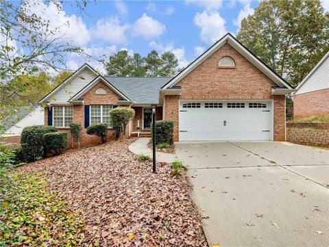 A home in Flowery Branch