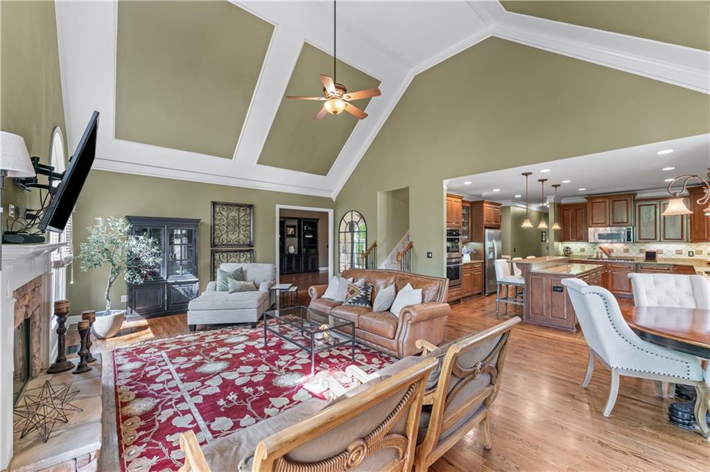 2111 Democracy Drive, Buford, Georgia image 13
