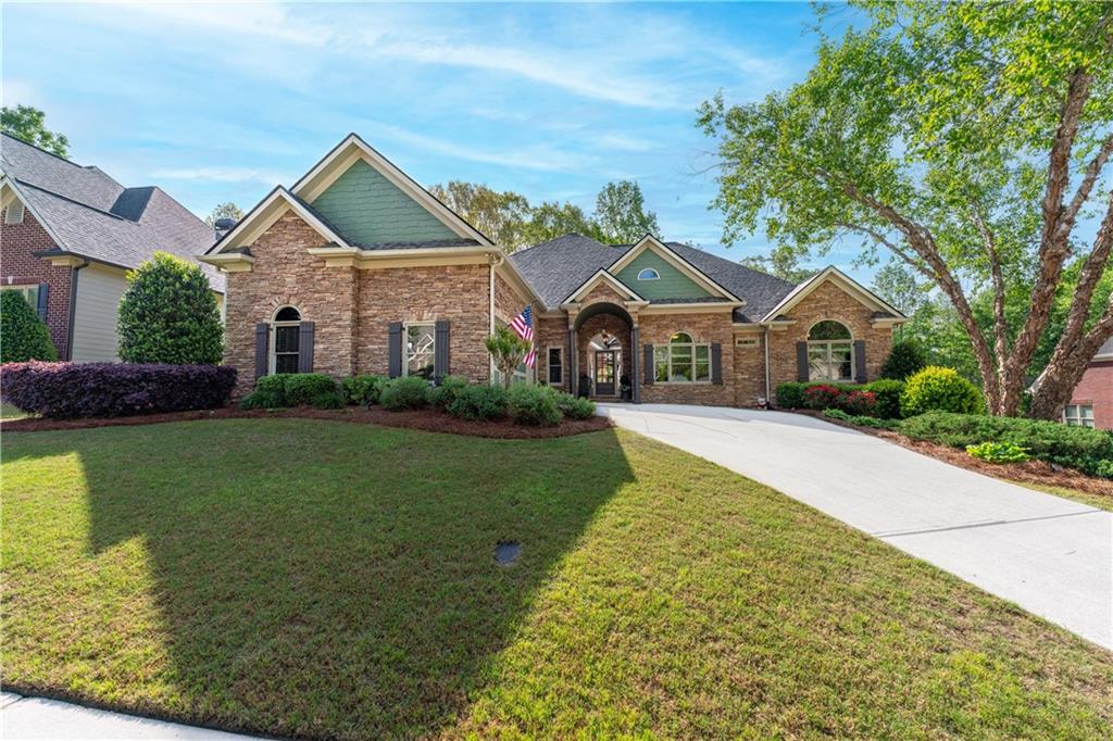 2111 Democracy Drive, Buford, Georgia image 2