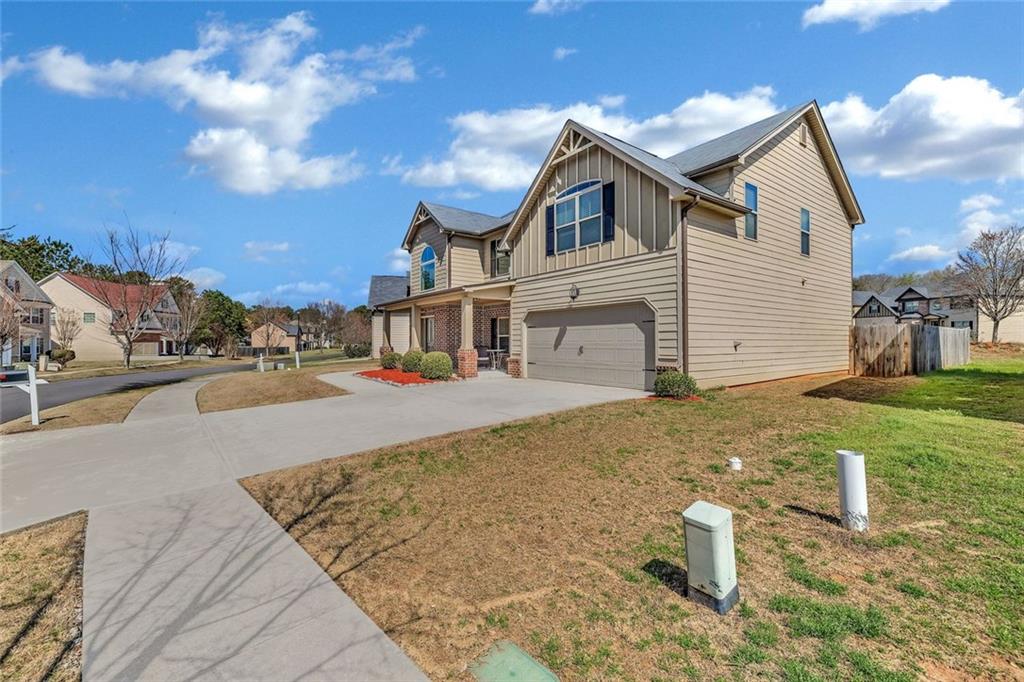 4548 Woodgate Hill Trail