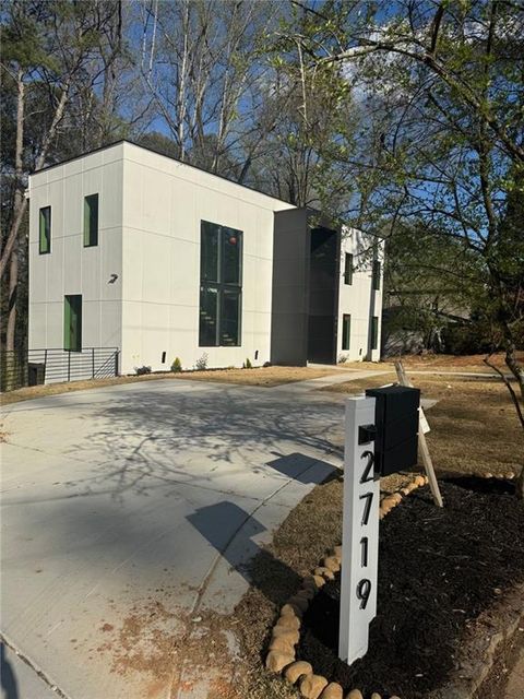 2719 WINDING Lane NE Brookhaven GA 30319