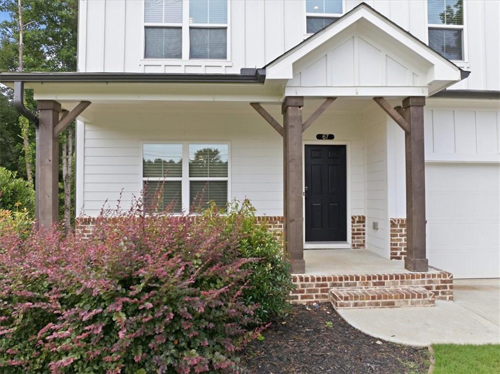 67 Brookstone Park W