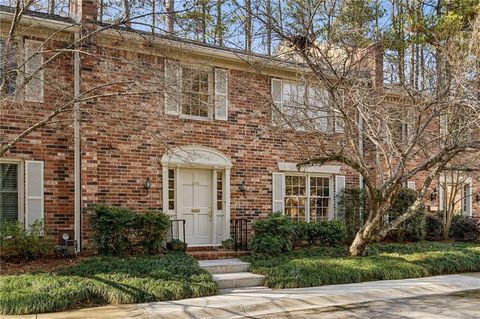 Photo of 2370 Leafgate Road, Decatur, GA 30033 (MLS # 7685310)