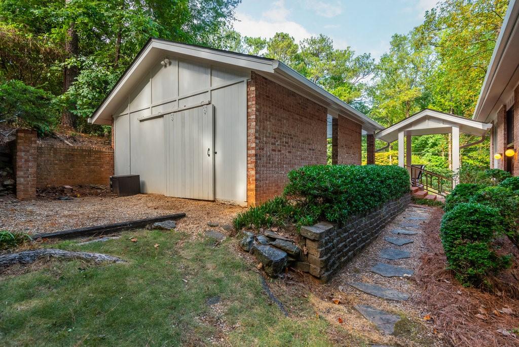 8326 Berkley Ridge, Sandy Springs, Georgia image 39