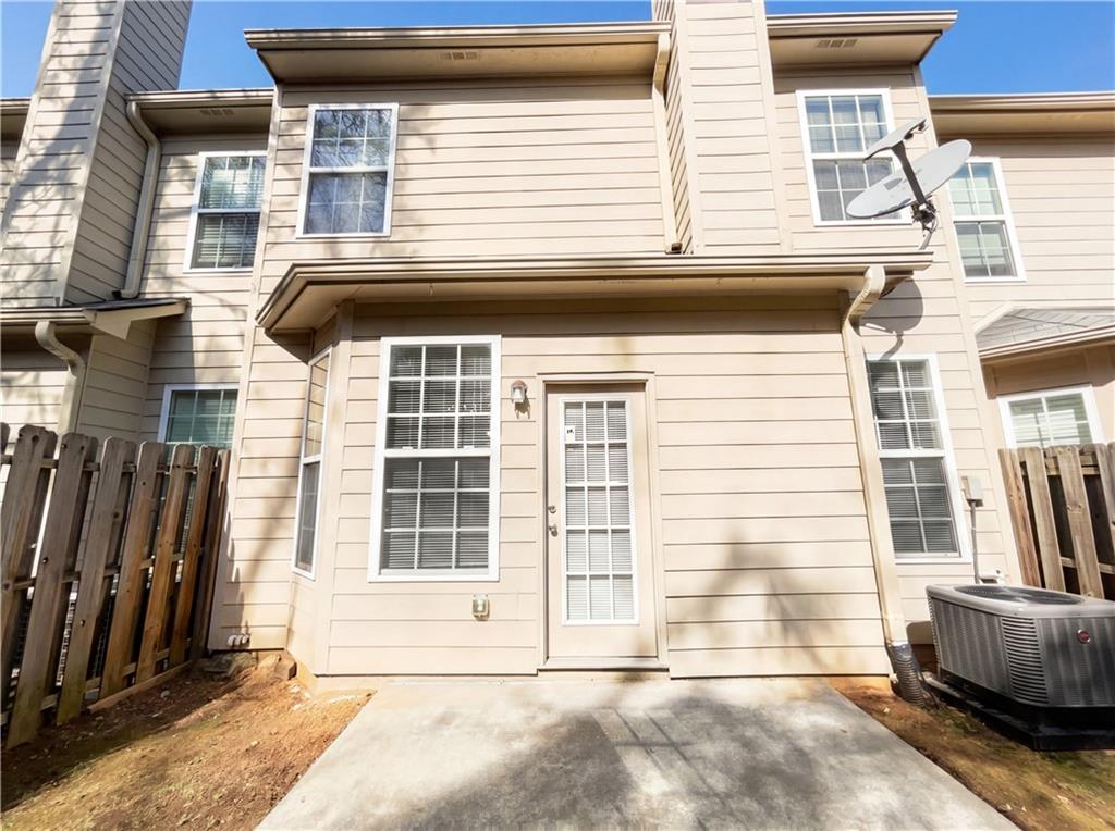 3802 Greenwich Avenue