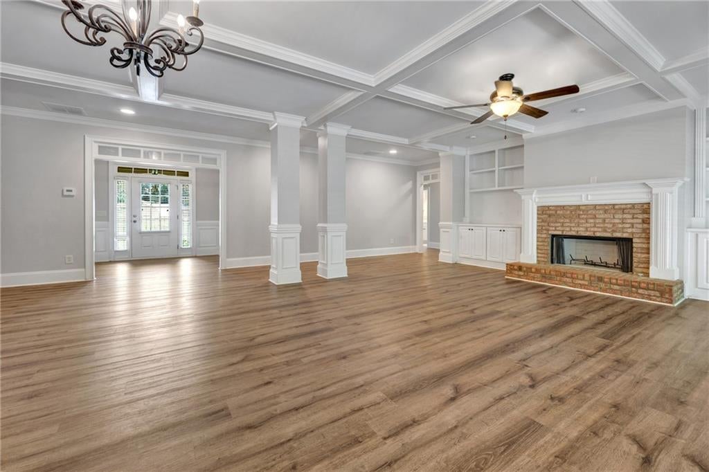 247 Chandler Walk