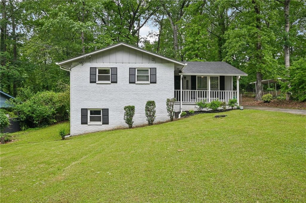 1118 Creekdale Drive, Clarkston, Georgia image 1