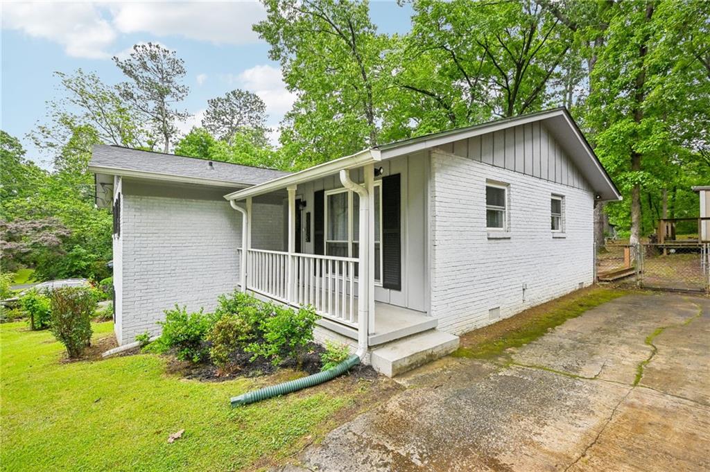 1118 Creekdale Drive, Clarkston, Georgia image 35