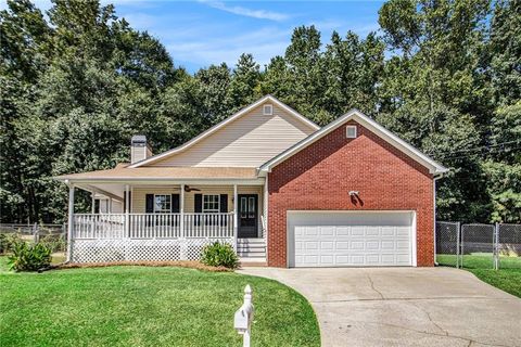 256 Hunt Club Circle Temple GA 30179