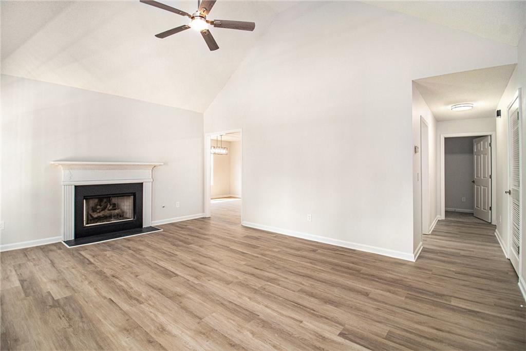 256 Hunt Club Circle