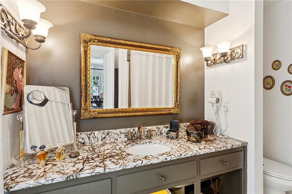 Lake Island Estates - Residential