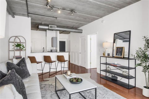 Condo For Sale - 800 Peachtree Street #1102<br/> Fulton County, Atlanta, GA 30308