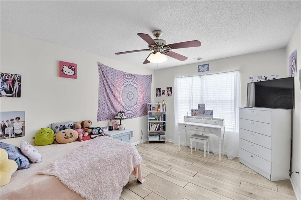 PARKVIEW COMMONS - Residential