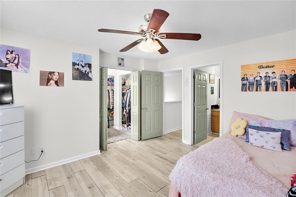 PARKVIEW COMMONS - Residential