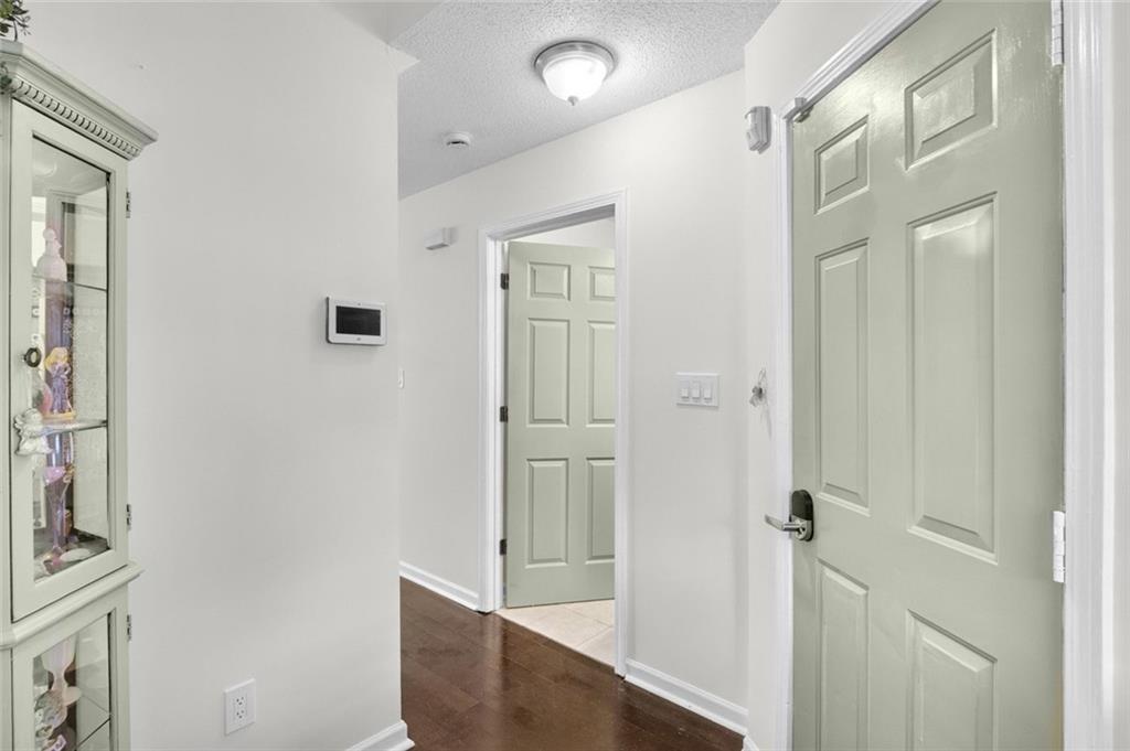 6730 Gallant Court, Mableton, Georgia image 5