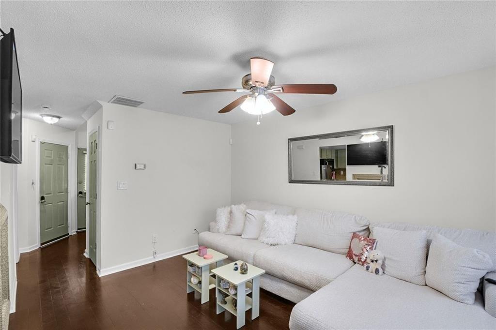 PARKVIEW COMMONS - Residential