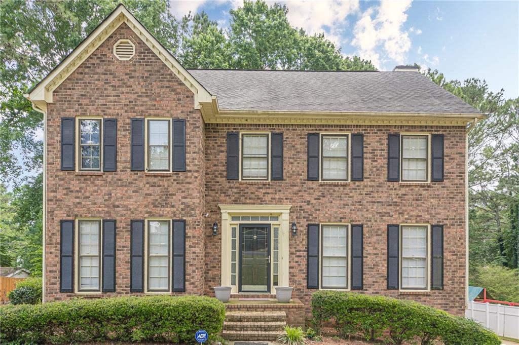 2056 Plantation Road
