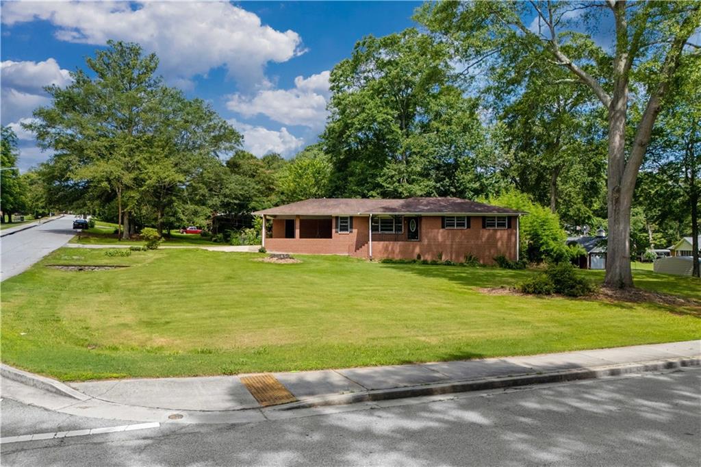 3888 Lindley Circle