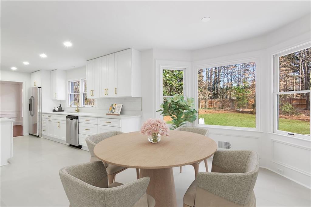 3875 High Shoals Drive