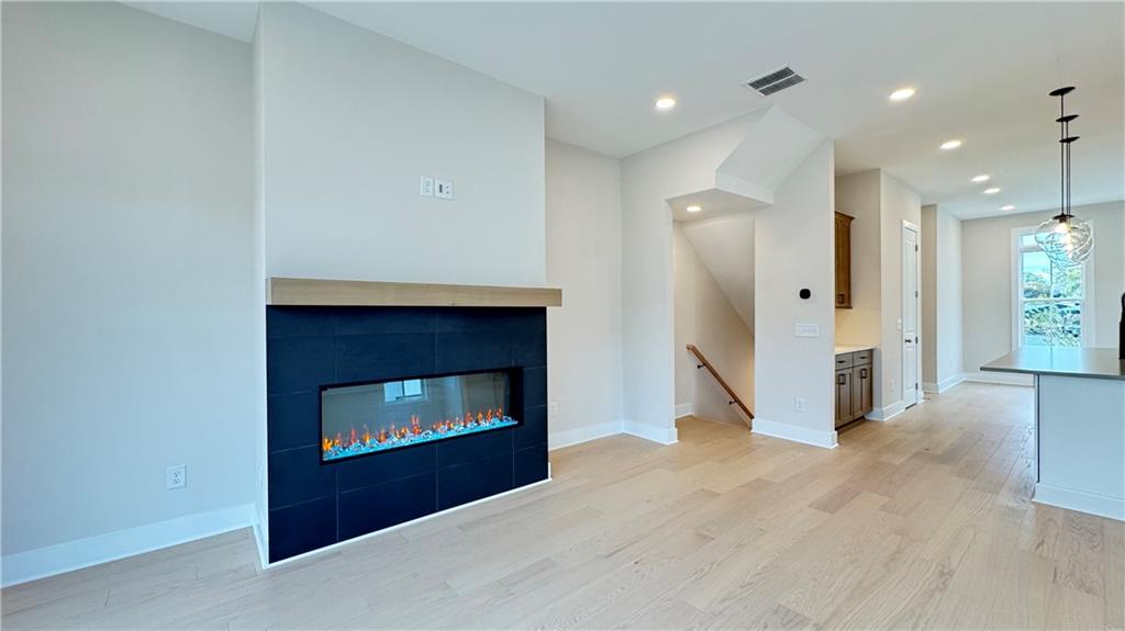 East Cobb Walk - Residential Lease