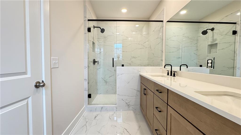 East Cobb Walk - Residential Lease