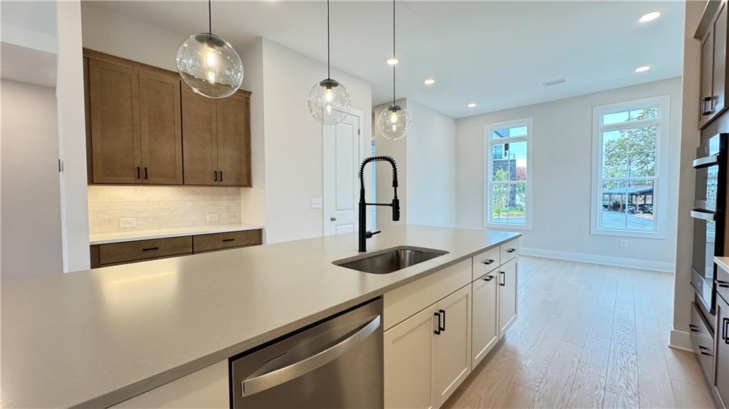 East Cobb Walk - Residential Lease