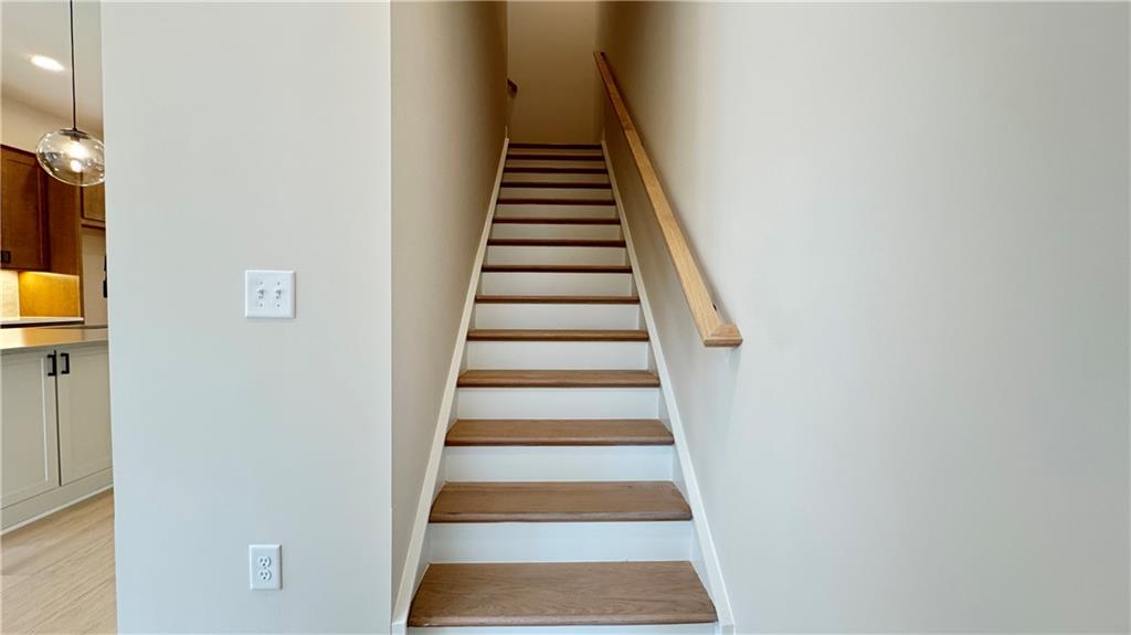 East Cobb Walk - Residential Lease