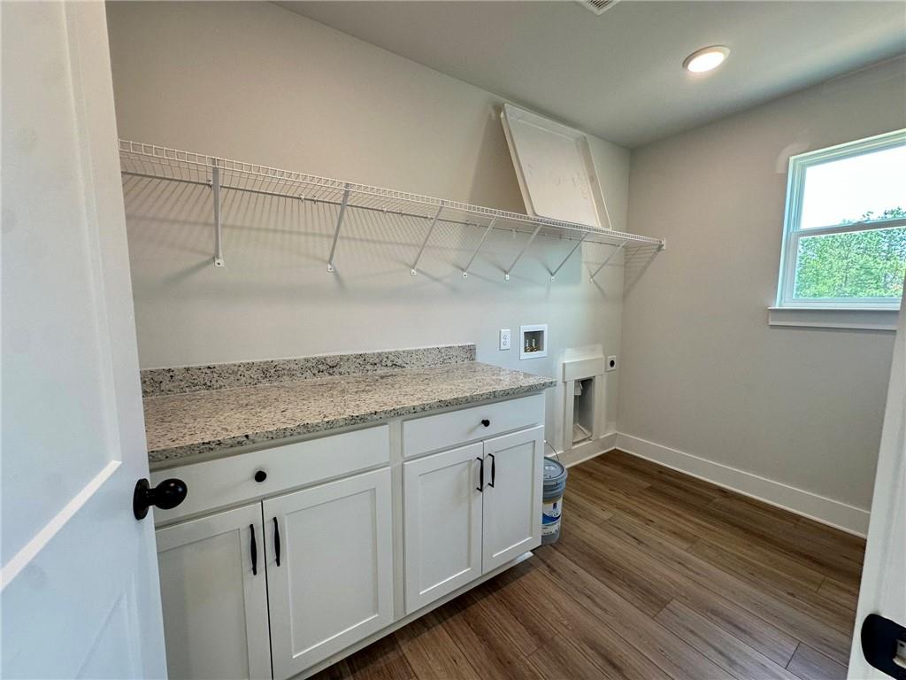 6816 Cambridge Drive, Flowery Branch, Georgia image 16